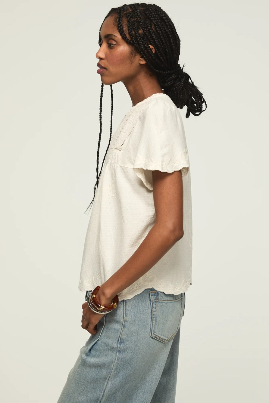 [167312-110] WOMENS LUCKY BRAND VERTICAL TRIMMED SHELL TEE - WHISPER WHITE