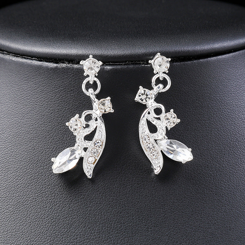 Women's Bride Suite Crystal Gem Short Clavicle Jewelry Set