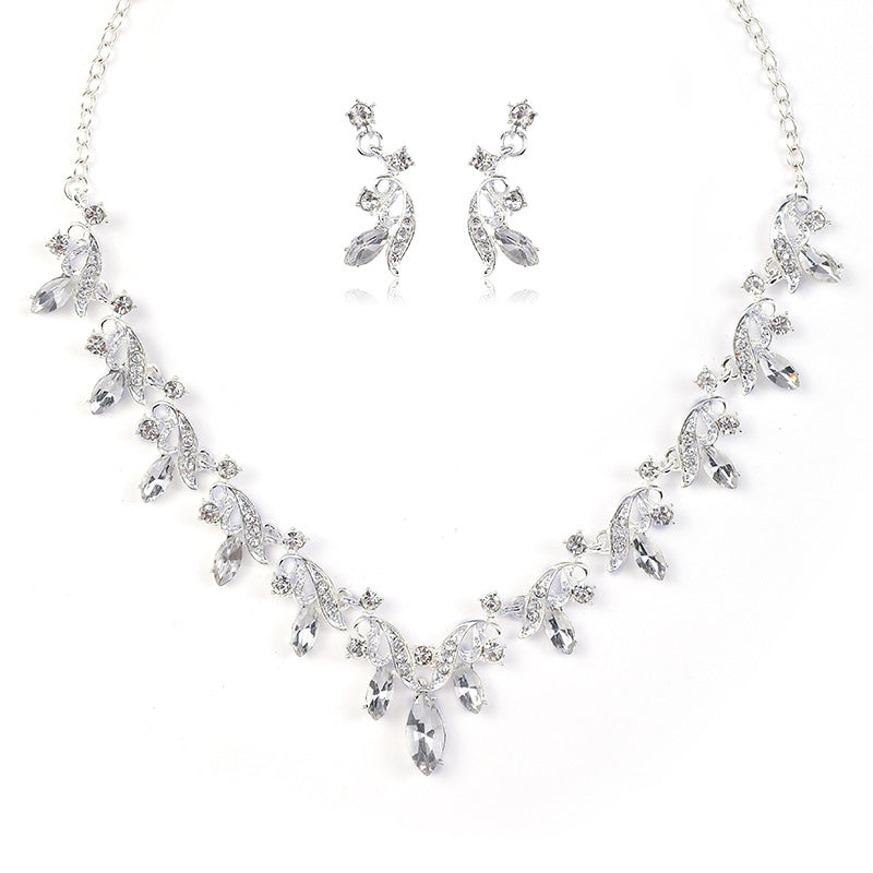 Women's Bride Suite Crystal Gem Short Clavicle Jewelry Set