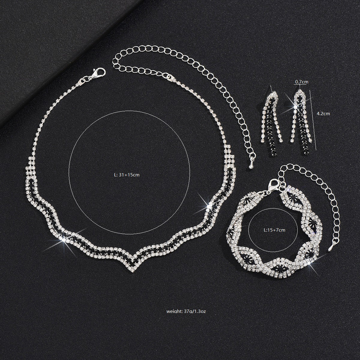 Women's Exquisite Claw Chain Rhinestone Clavicle Dinner Jewelry Set
