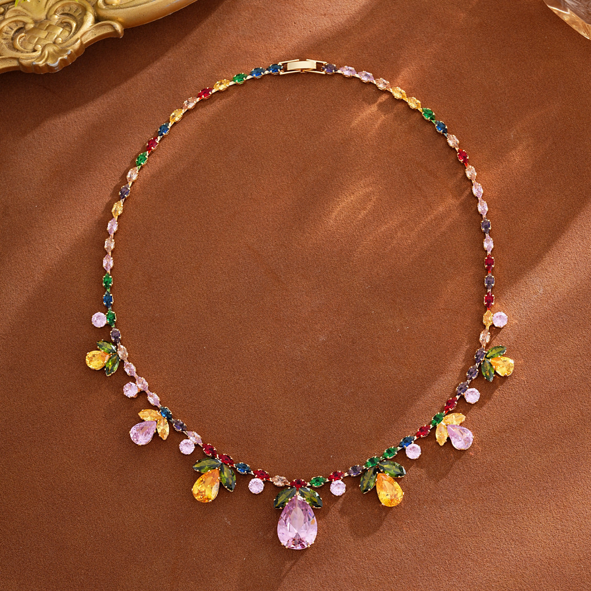 Women's Drops Leaves Suite High Sense Formal Jewelry Set